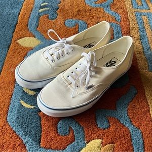 Vans authentic size 10.5 cream/off white